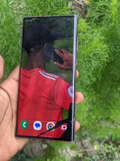 A picture of SAMSUNG S22 Ultra 5G