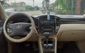 A picture of 2003 Toyota HIGHLANDER