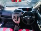 A picture of TOYOTA RACTIS
