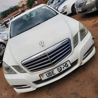 A picture of E300 2010 35M