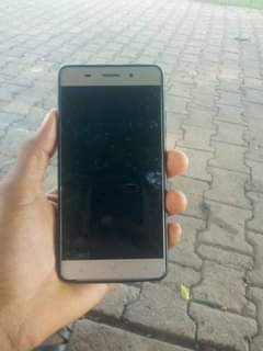A picture of Gionnee F500