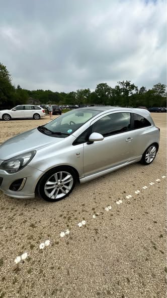 vauxhall corsa