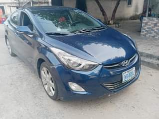 A picture of 2013 Hyundai Elentra