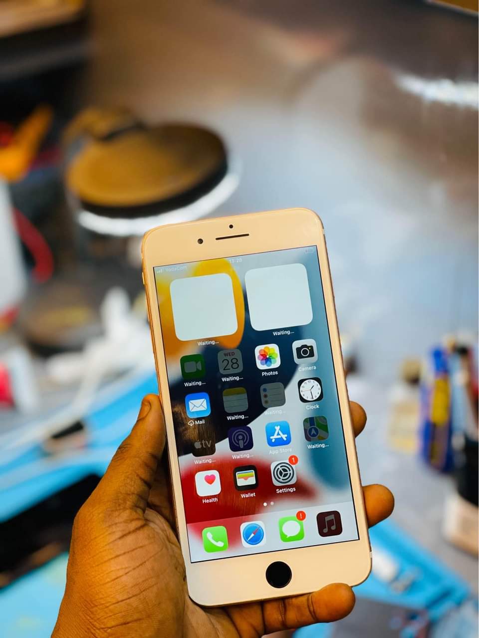 A picture of Iphone 7 plus