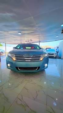 A picture of 2011 Green Registered Venza