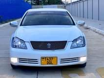 A picture of Toyota crown ATHLET DQL