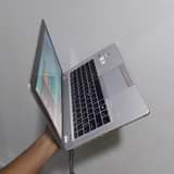 A picture of slim laptop hp Folio core i5