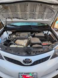 A picture of 2012 Toyota Camry Belgium standard Untampered Engine Gear Very smooth