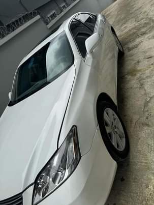 A picture of Lexus ES350