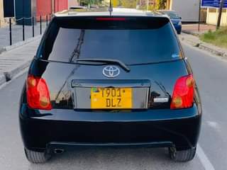 A picture of TOYOTA IST