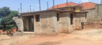 A picture of Shell flat house for sale at seguku katale with beautiful