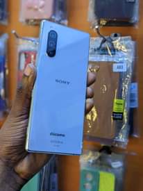 A picture of SONNY XPERIA 5