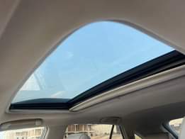 A picture of This is sparkling clean lexus rx350 2007 model barely driven