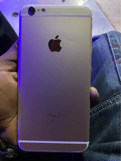 A picture of iPhone 6s Plus