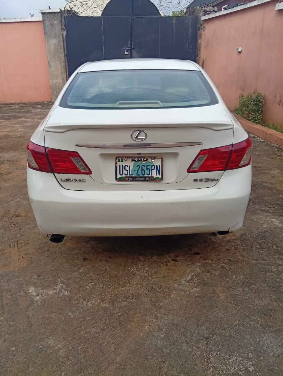 A picture of LEXUS ES 350 2006