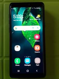 A picture of Samsung note 9