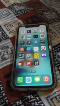 A picture of Iphone 11 for sell 170k no condition the true tone