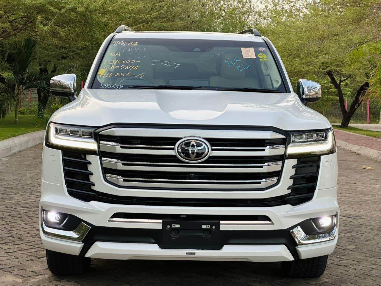 toyota land cruiser