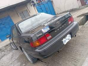 A picture of GIVEAWAY DEAL TOYOTA CAMRY 2000 Engine Gear Ac is Chilling