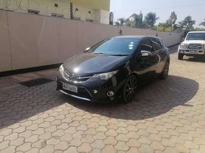toyota auris