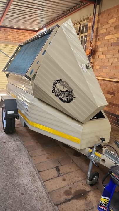 Caravan B.