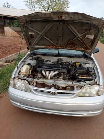 A picture of Toyota Corolla okerjuowolo everything work with full AC perfectly frist