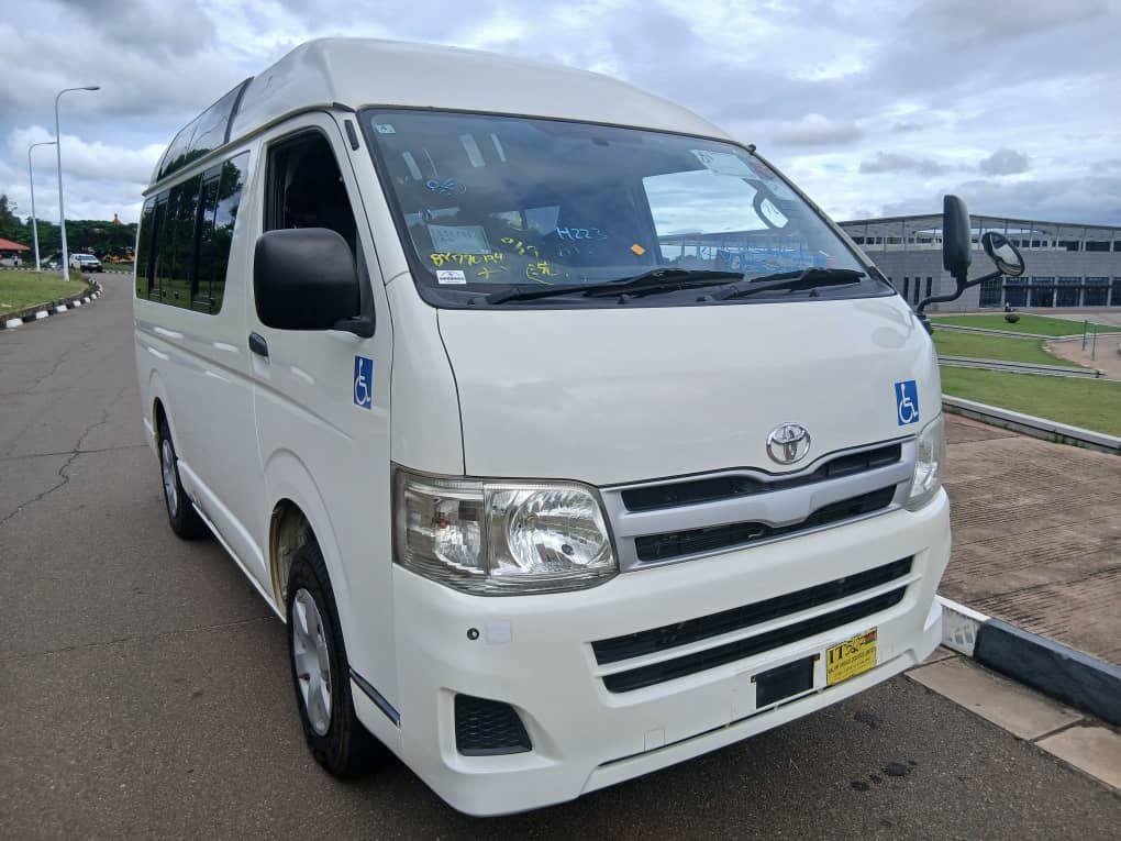 used toyota hiace