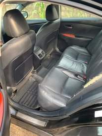 A picture of Neatly used Es350 in pristine condition