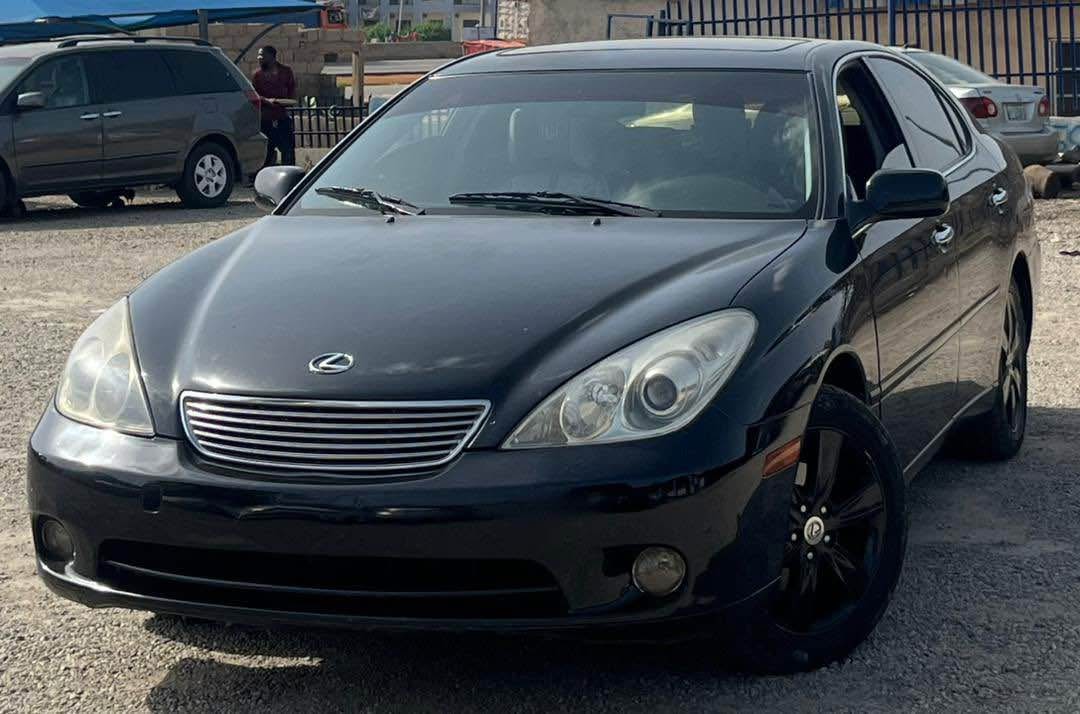 A picture of Car