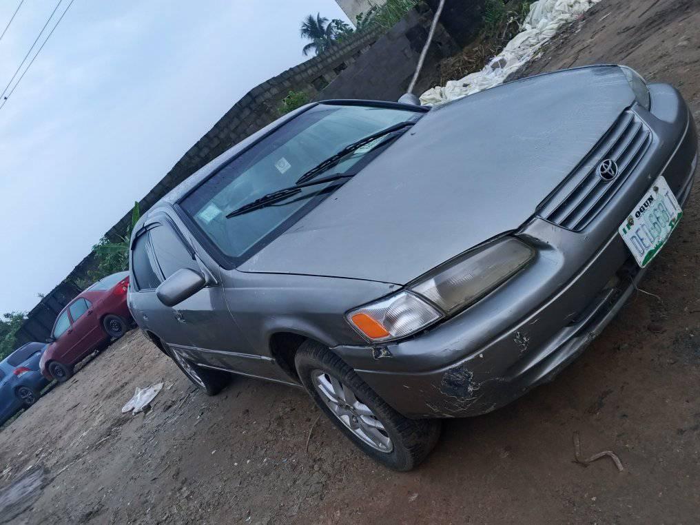 A picture of Toyota Camry Tiny Light Registered