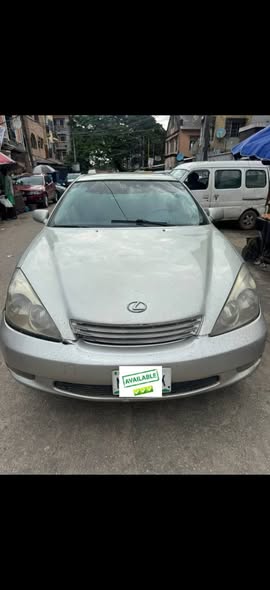 A picture of 2004 Lexus Es300 Toks Standard Engine and Gear Perfect Ac
