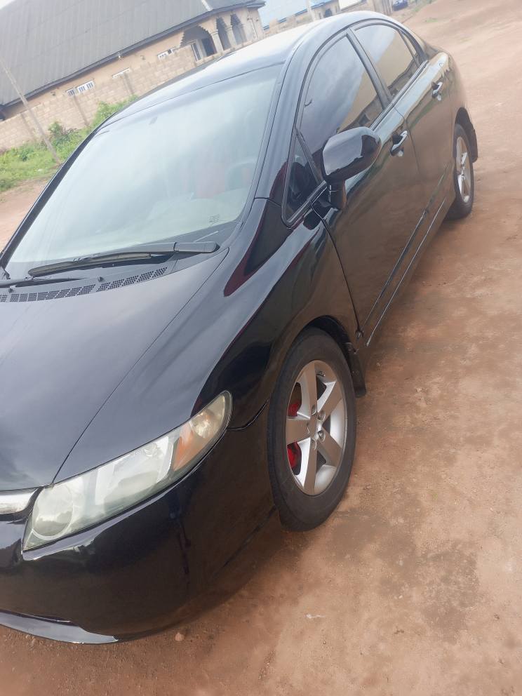 A picture of HONDA CIVIC
