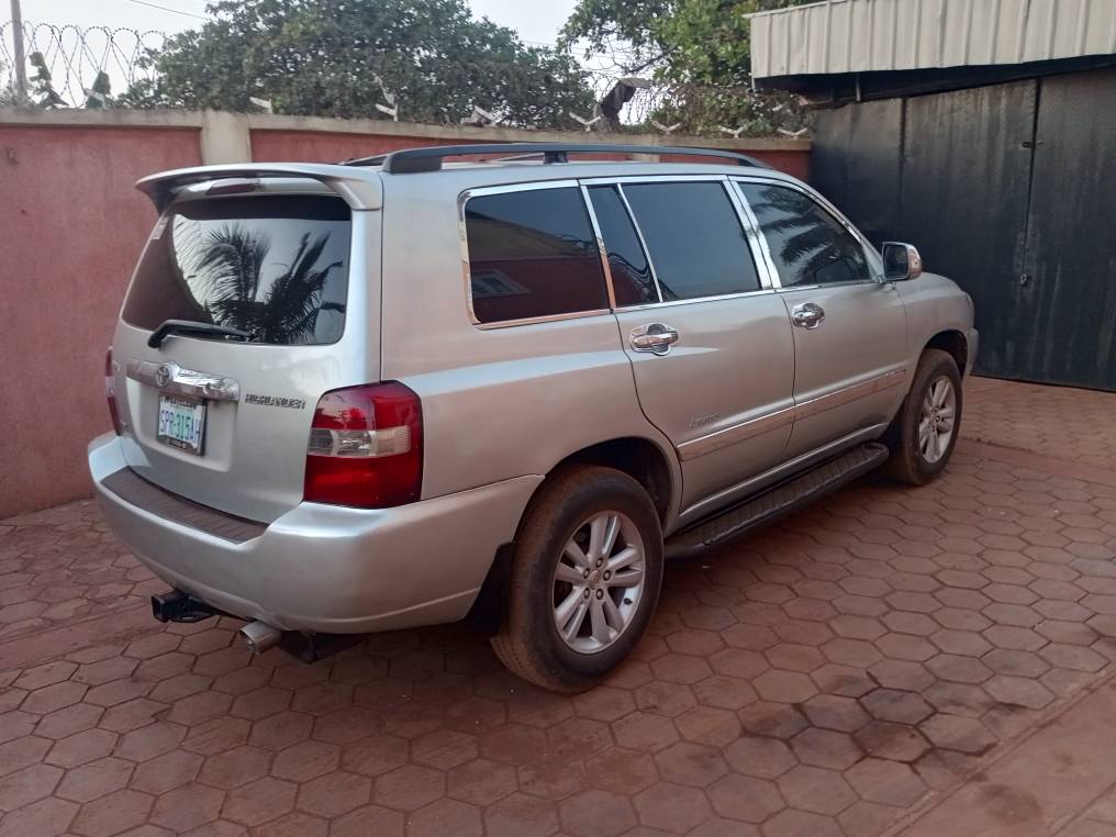 A picture of 2006 Toyota Highlander