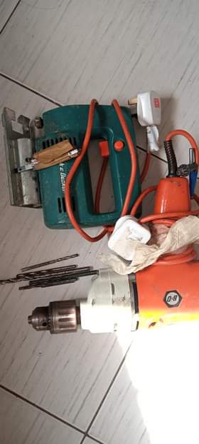 A picture of UK used jigsaw and grinders