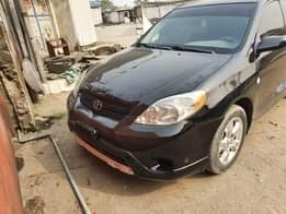 A picture of SHARP 2004 MODEL TOYOTA Matrix with no issues at all