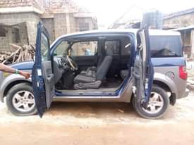 A picture of 2005 Honda Element Good