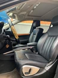 A picture of 2006 registered Mercedes benz ml350 first body 6 8m 08130010524