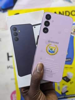 A picture of Samsung Galaxy A 74 BLAND NEW GB 256 RAMU 12