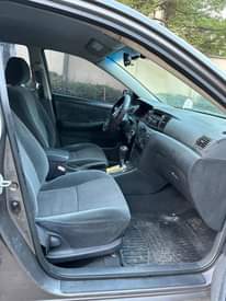 A picture of Toyota Corolla 04