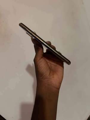 A picture of iPhone XS MAX 256GB