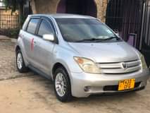 A picture of TOYOTA IST