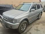 A picture of 2002 Isuzu Rodeo