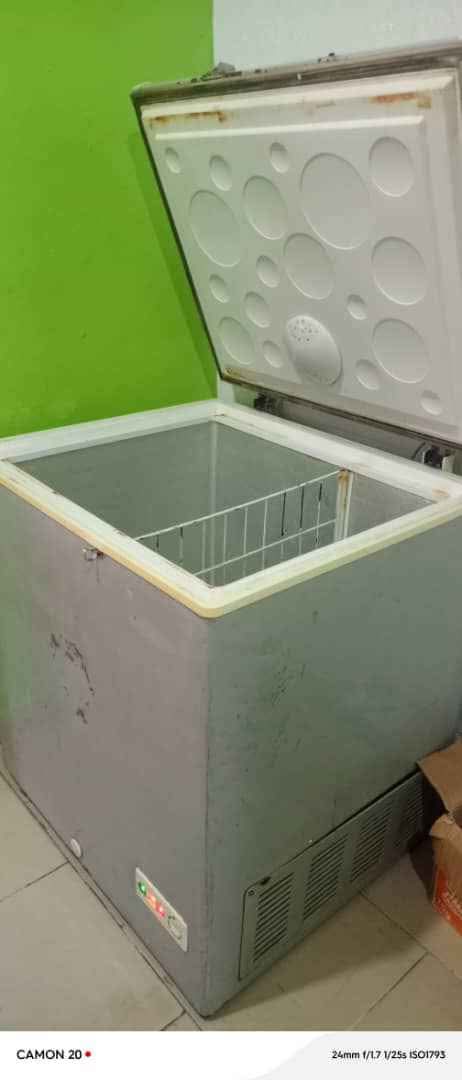 A picture of Clean 200Litres deep freezer