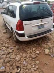 A picture of Extremely CleanUsed PEUGEOT 307 Wagon First Body Manual Transmission Basket