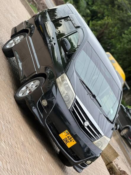 A picture of TOYOTA ALPHARD