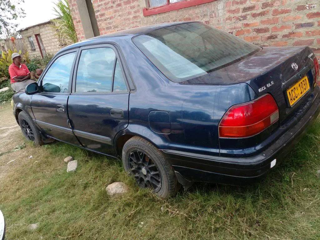 cars under 2000