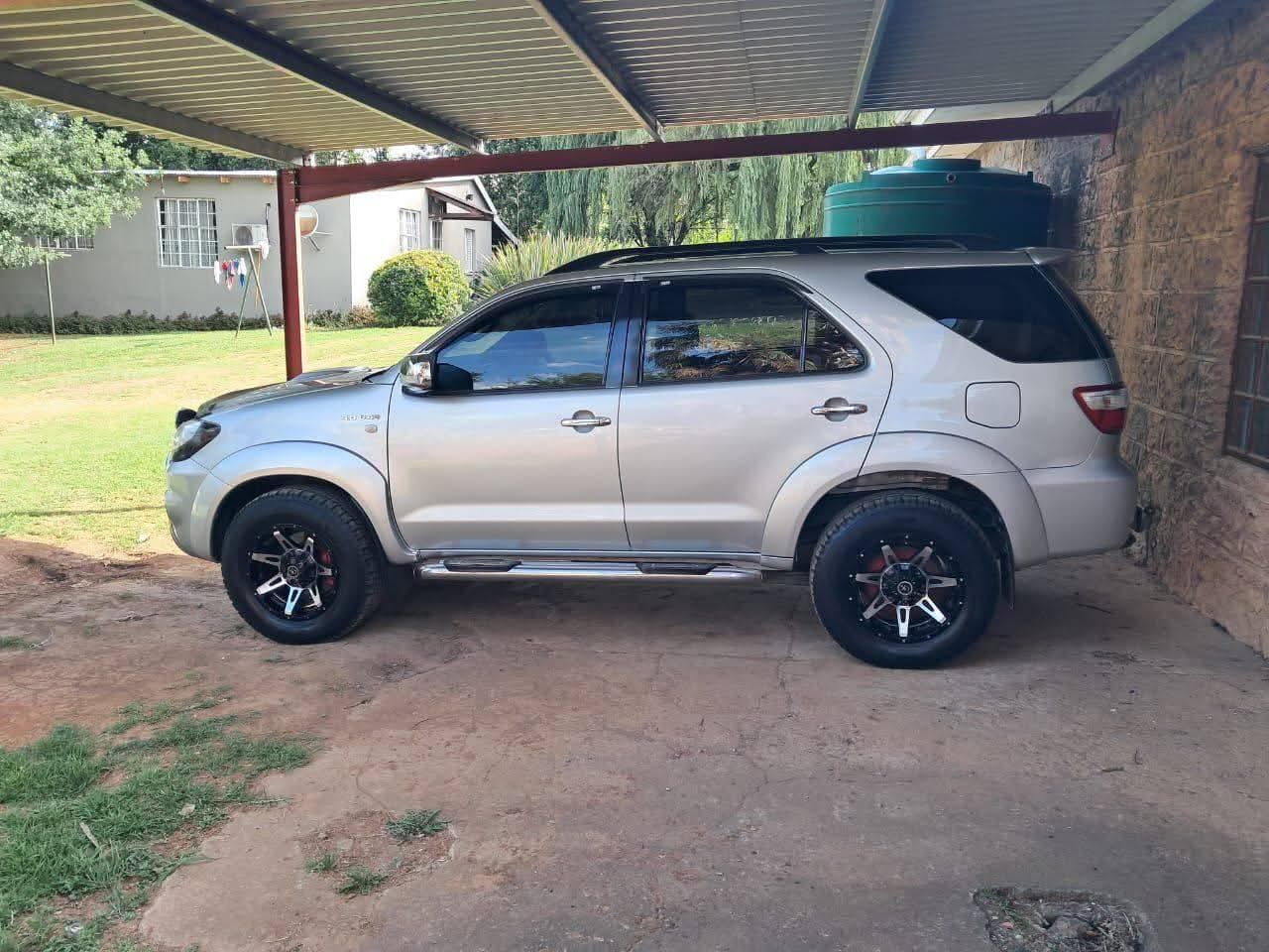 used toyota fortuner