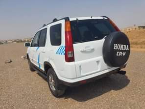 A picture of Honda Crv 2004 model 4 sale clean body and clean