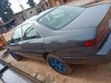 A picture of Clean Toyota Camry tiny light at affordable price in ikorodu