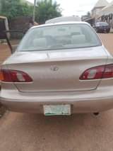 A picture of 2000 Toyota Corolla